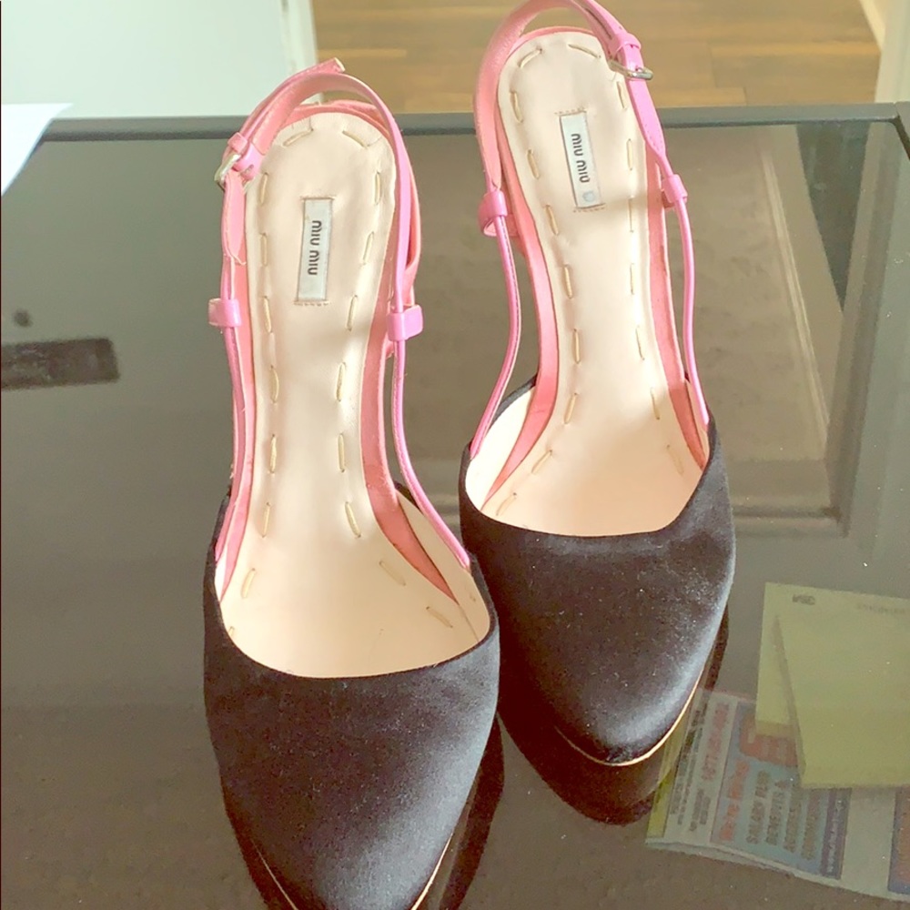 Miu miu Pink and Black Shoes